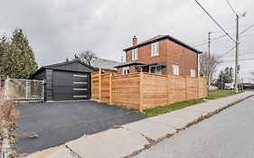 1228 Victoria Park Ave