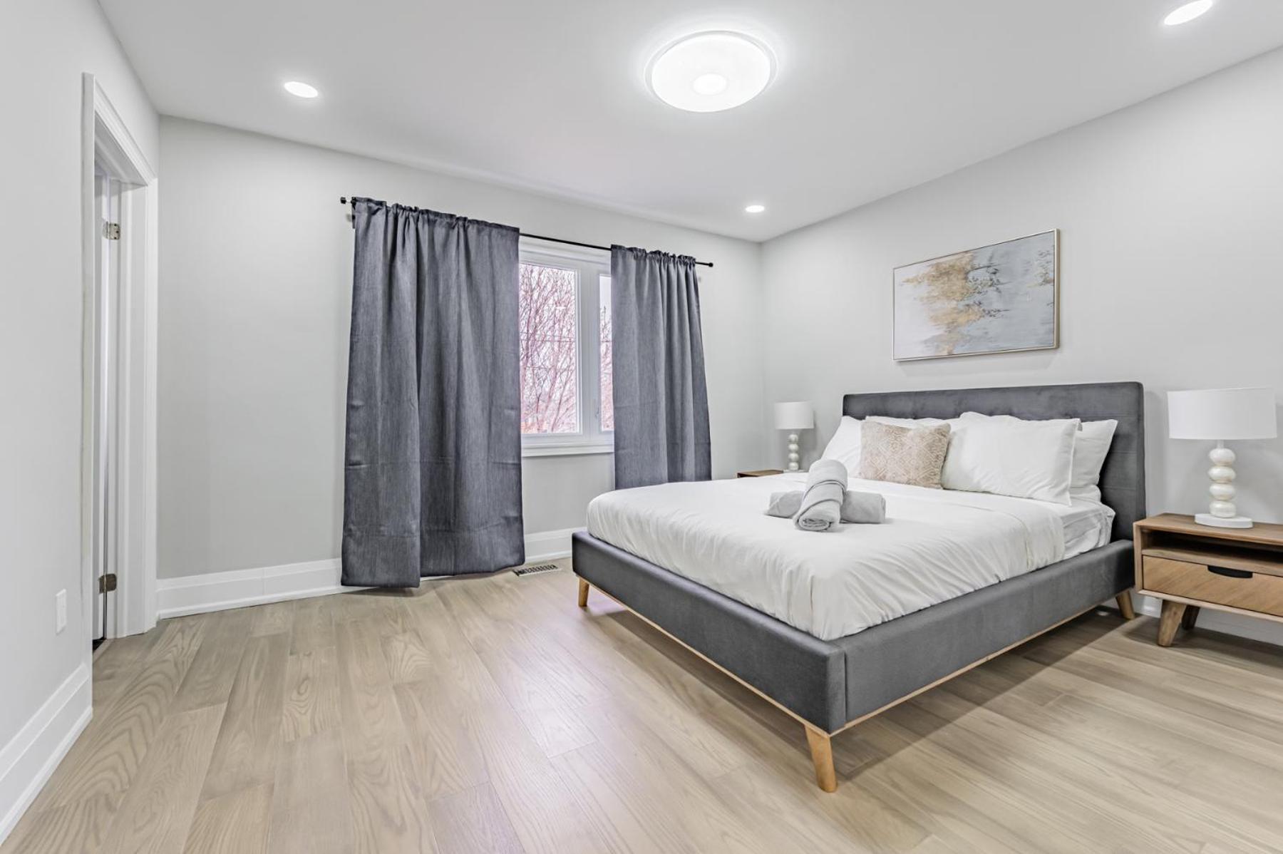 Victoria Park Suite Toronto Exterior photo