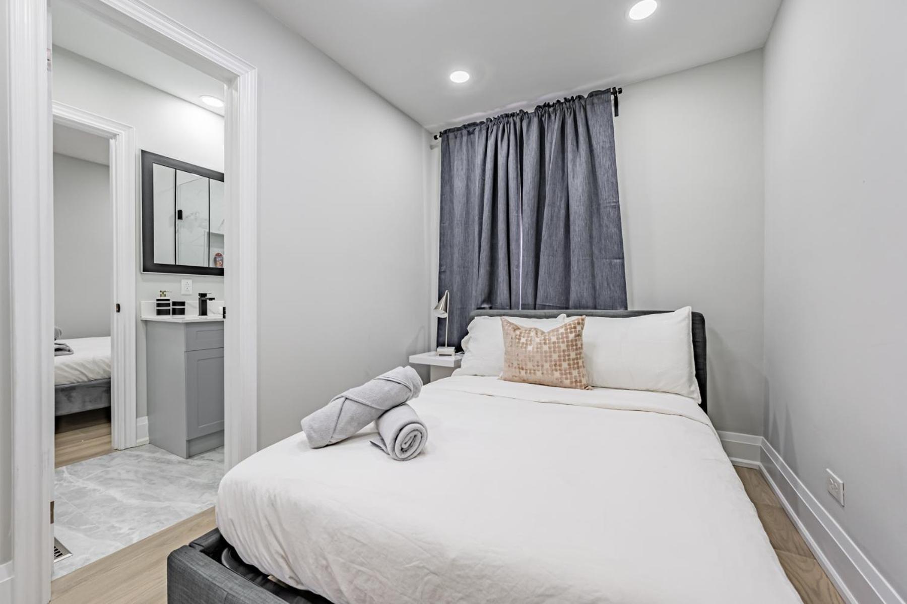 Victoria Park Suite Toronto Exterior photo